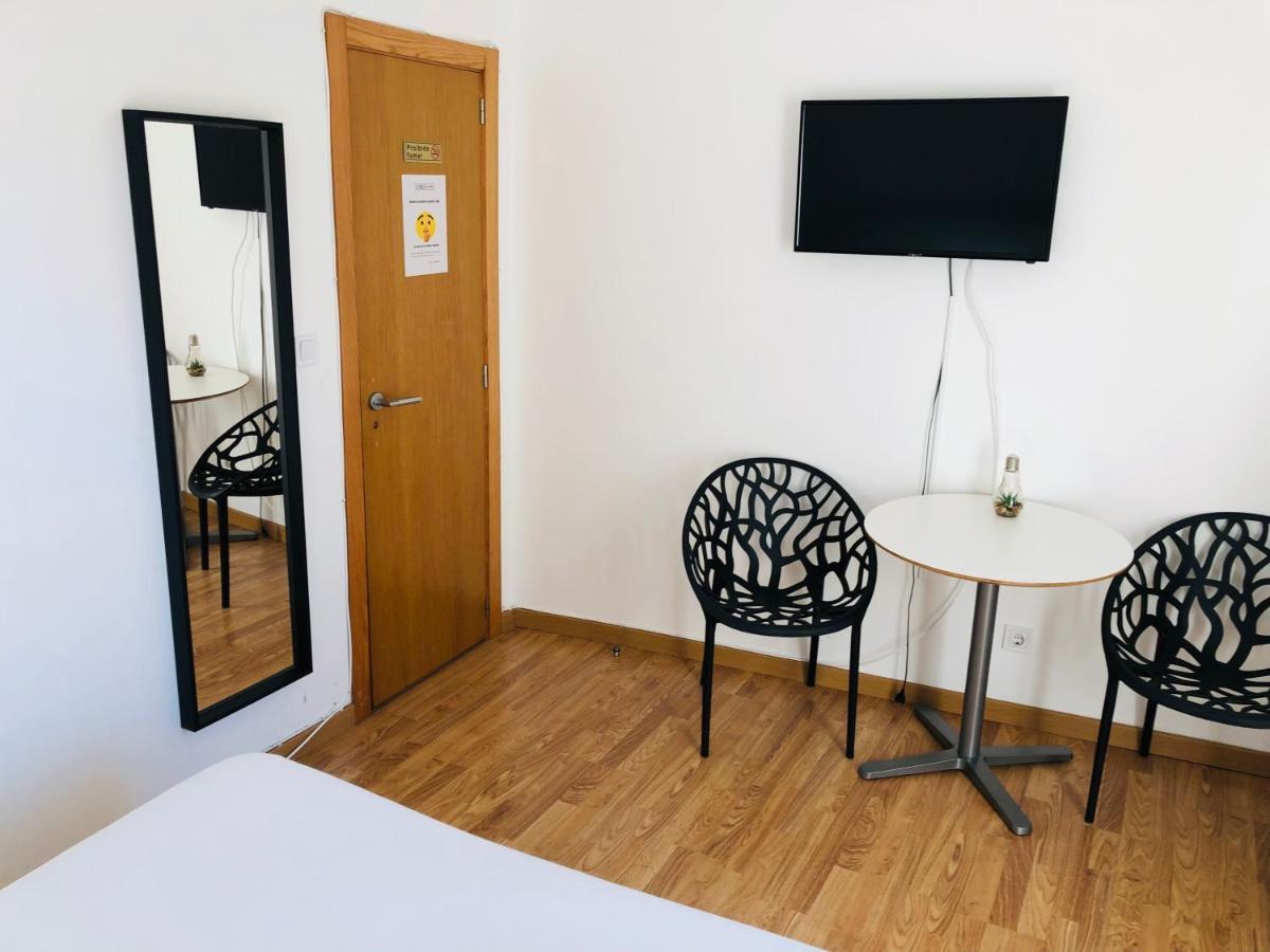 World Travelers Hotel Lisbon Bagian luar foto