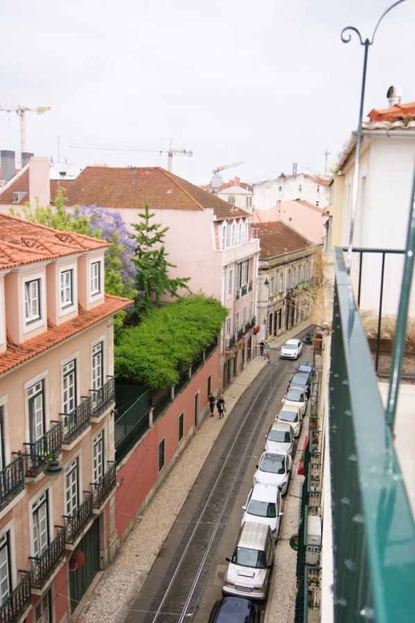 World Travelers Hotel Lisbon Bagian luar foto