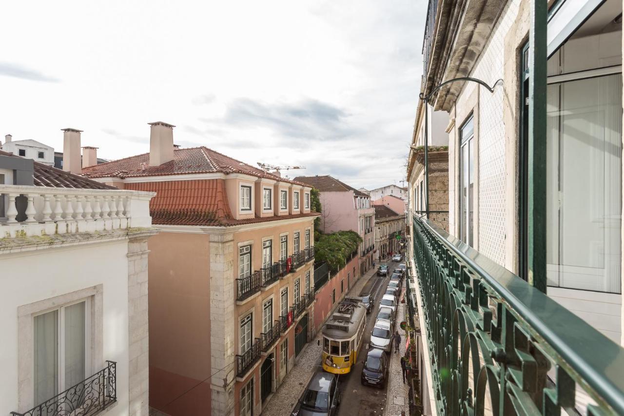World Travelers Hotel Lisbon Bagian luar foto